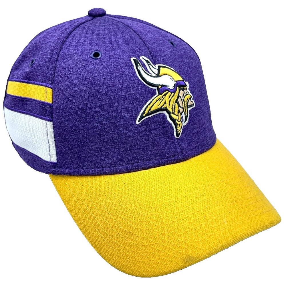 Minnesota Vikings Hat Cap Stretch Flex Fit Size‎ S/M Purple YellowMens Adult